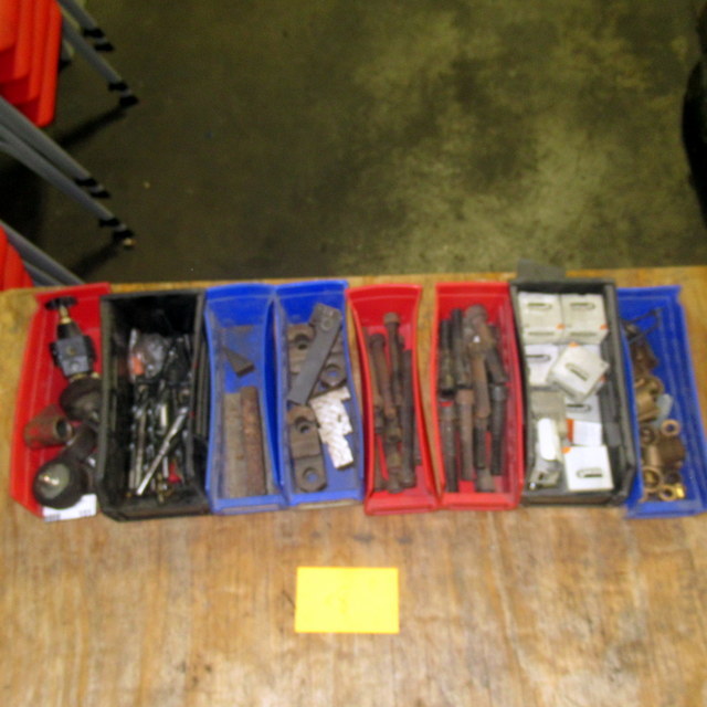lot 151 image: Assorted Hydraulic Fittings