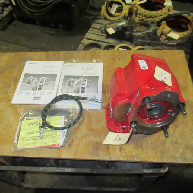 lot 174 image: Parker 823XBAKP-M4GS Mechanical Shift 8-Bolt Power Take-Off - 823 Series