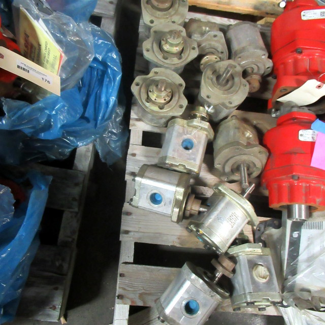 lot 178 image: Rexroth Pumps