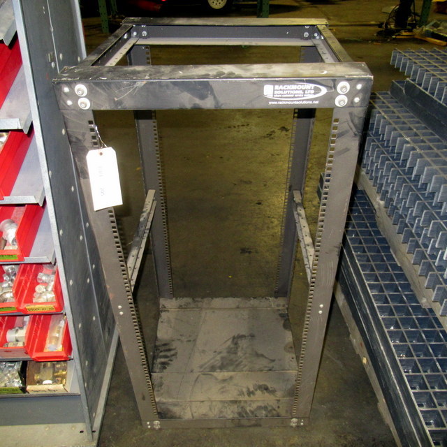 lot 205 image: Rackmount
