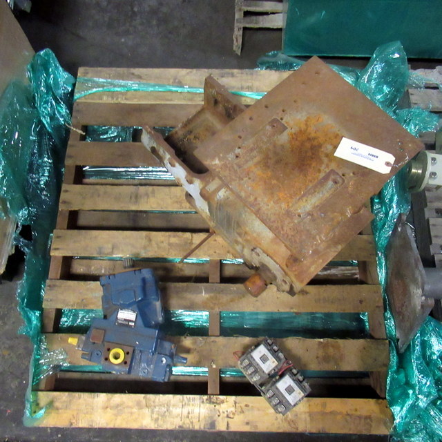 lot 209 image: Assorted Parts Used In The Oil & Gas Business