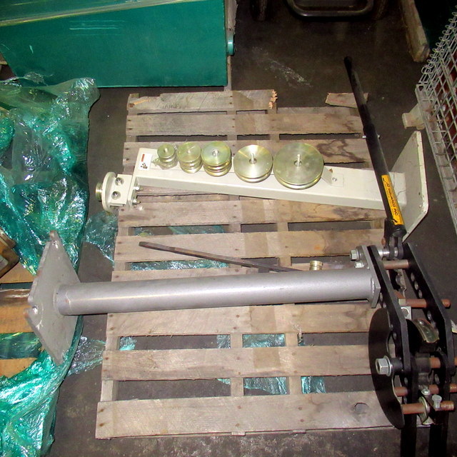 lot 210 image: Baileigh Industrial Metal Pipe Bender