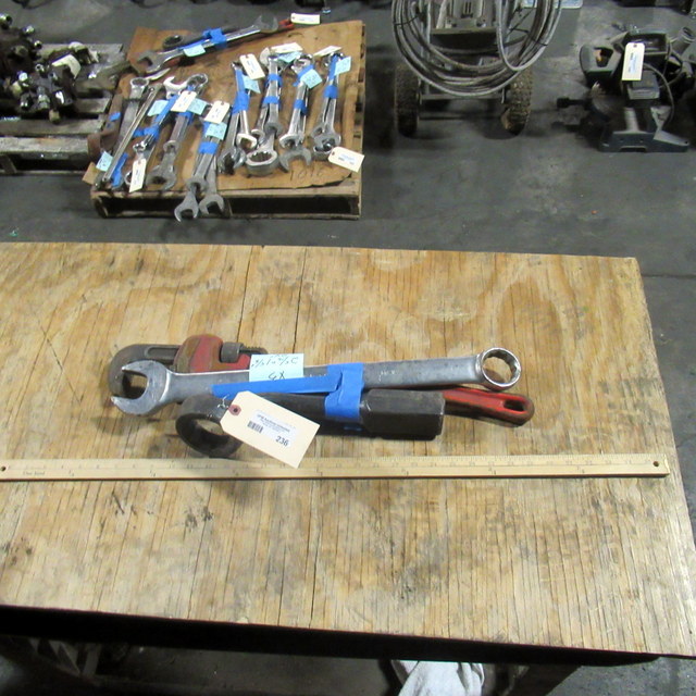 lot 236 image: Assorted Industrial Wrenches