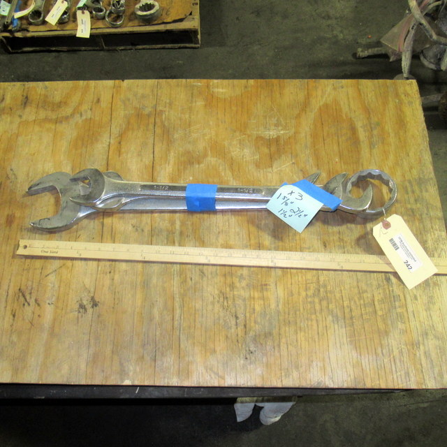 lot 242 image: Assorted Industrial Wrenches
