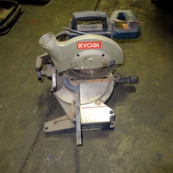 lot 245 image: Ryobi Chop Saw