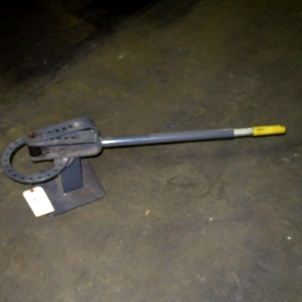 lot 254 image: Compact Bender Bench Model