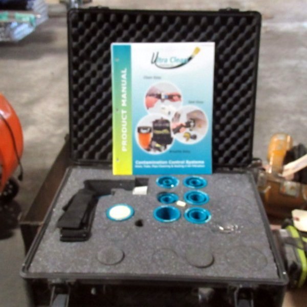 lot 255 image: Ultra Clean Hydraulic Fittings Cleaning Unit