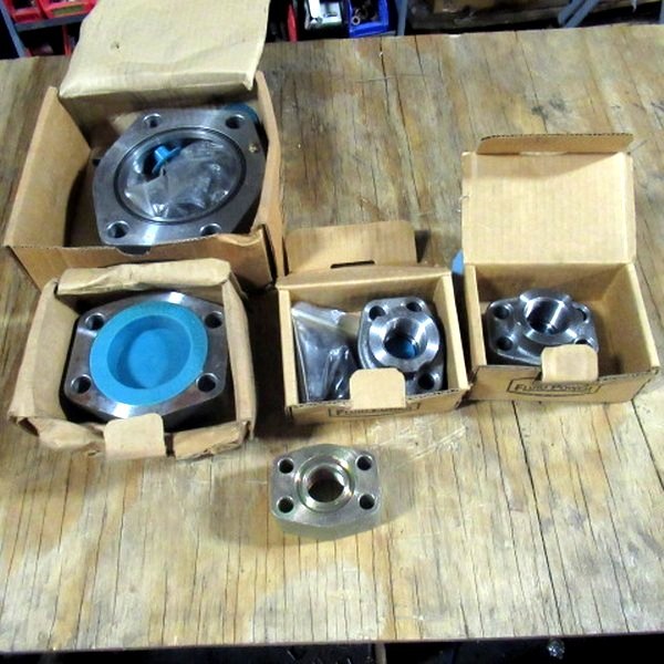 lot 267 image: Assorted Anchor Fluid Power Hydraulic Valve Parts