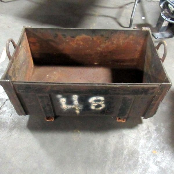 lot 270 image: Heavy Duty Cast Iron Built Welded Container 19 X 32 X 15