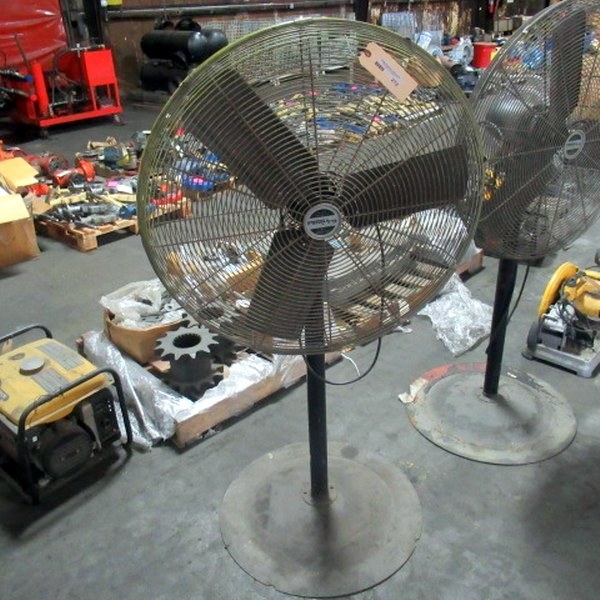 lot 272 image: Shop Fan