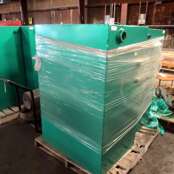 lot 299 image: Never Used Heavy Duty Industrial Hydraulic Reservoir Tank 32 X 24 X 48 12 150 Gallon Capacity