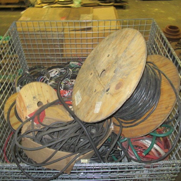 lot 301 image: Huge Basket Of Wire And Hose