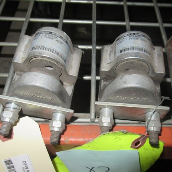 lot 330 image: Tol-O-Matic 07030001 Single-Acting P10 Series Brake
