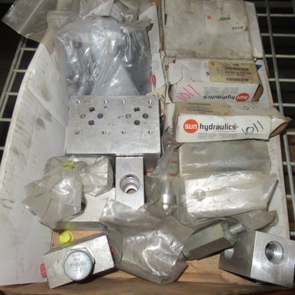 lot 356 image: Sun Hydraulics PBHB-KBN-HEAD VALVES