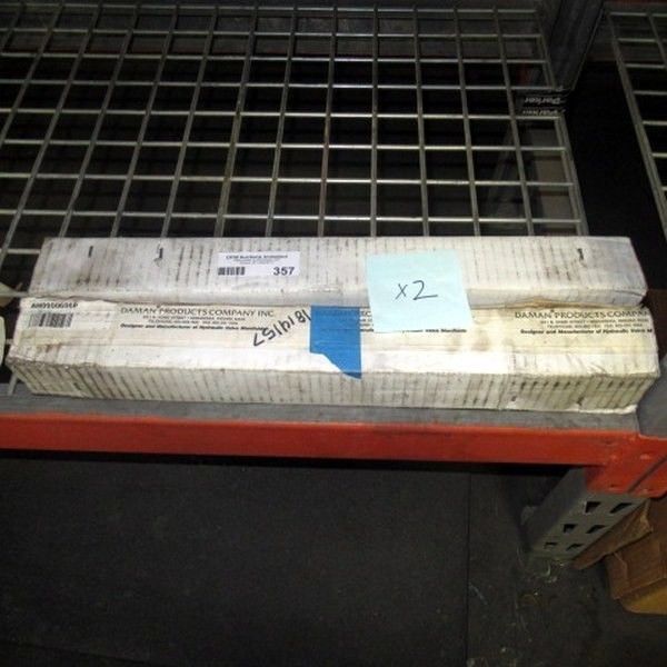 lot 357 image: Daman Products Aluminum Hydraulic 1814157