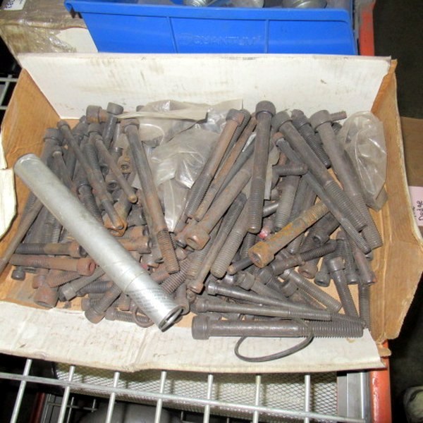 lot 376 image: Assorted Hardware