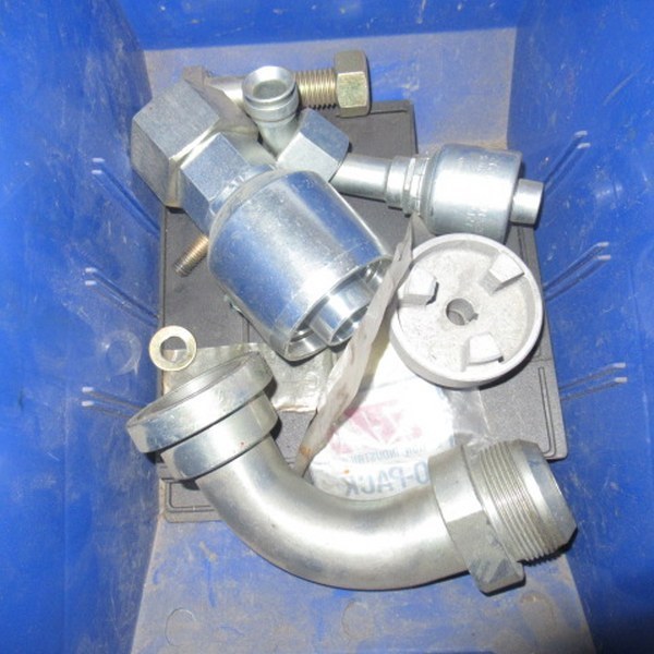 lot 377 image: Hydraulic Fittings Parts