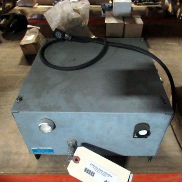 lot 407 image: North Shore Compressor