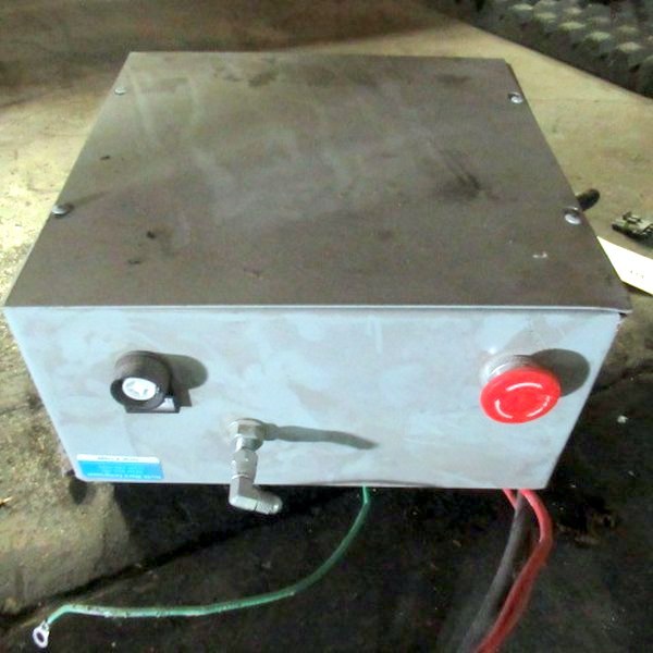 lot 414 image: North Shore Compressor