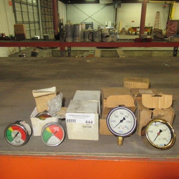 lot 444 image: Assorted Gauges