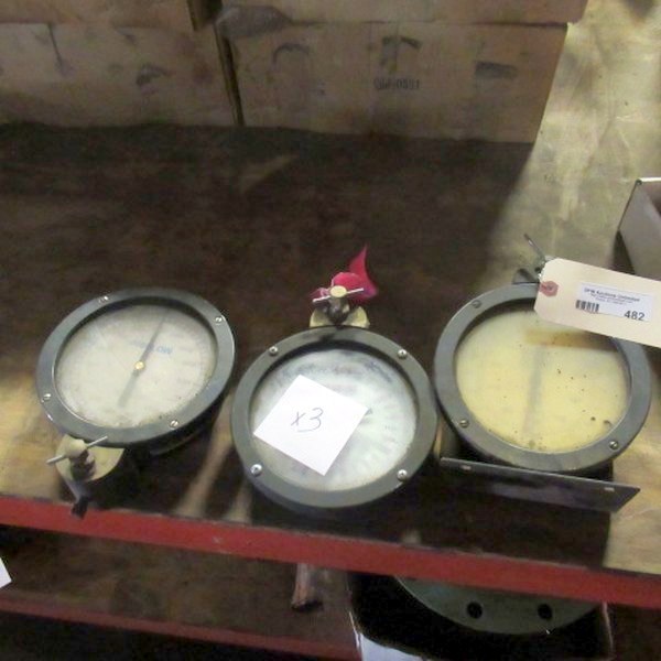 lot 482 image: 3 Gauges