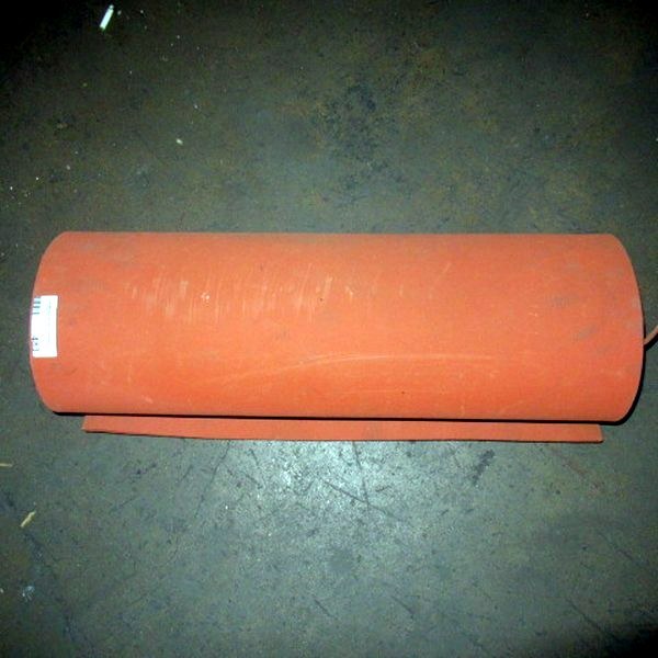 lot 483 image: Rubber Mat