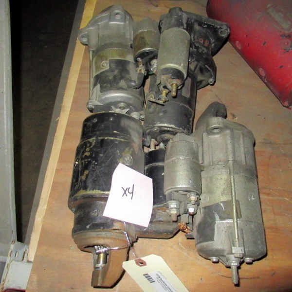 lot 485 image: Diesel Motor Starters