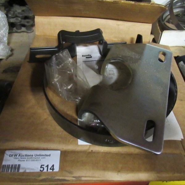 lot 514 image: Bendix Clamp Mounting Kit