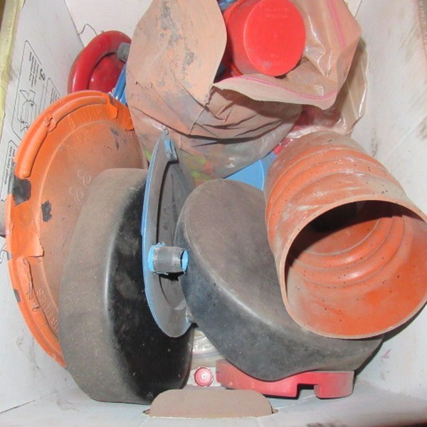 lot 536 image: Assorted Plastic Caps And Covers
