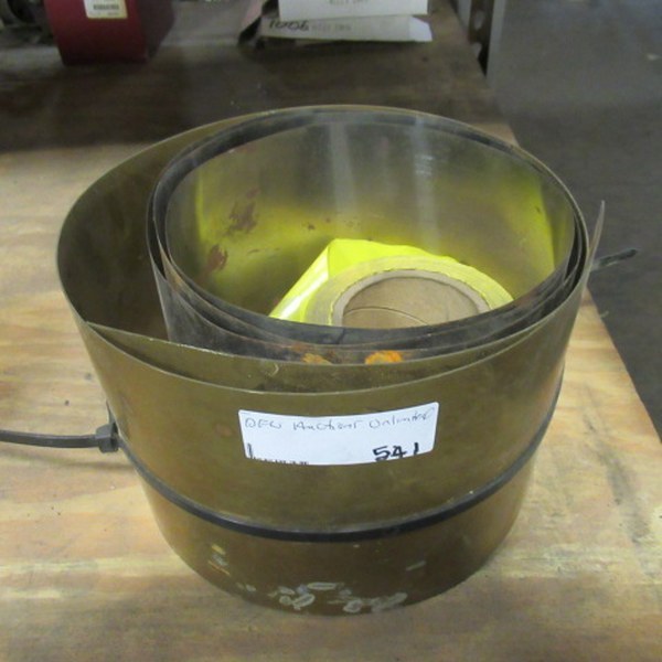 lot 541 image: Tin Roll
