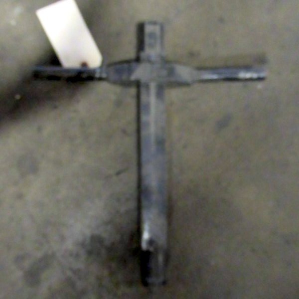 lot 570 image: Pump Tool