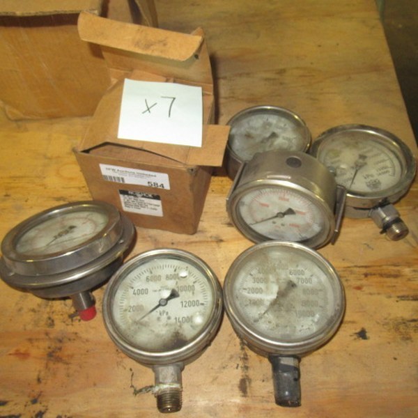 lot 584 image: Assorted Gauges