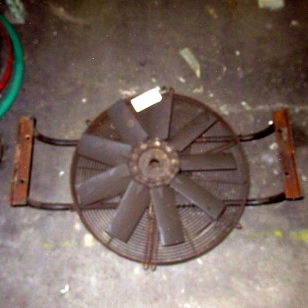 lot 611 image: Industrial Fan
