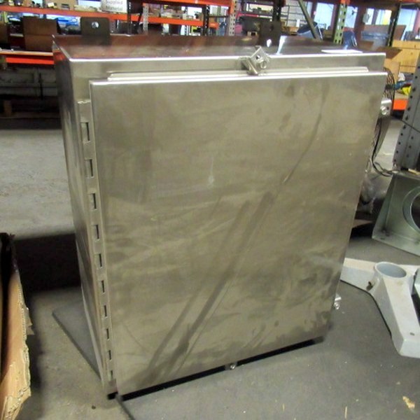 lot 633 image: Stainless Cabinet