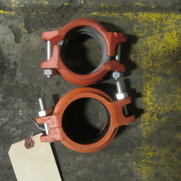 lot 658 image: Gruvlok Pipe Couplings