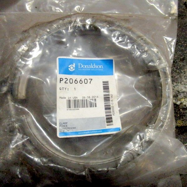 lot 660 image: V Band Clamp P206607