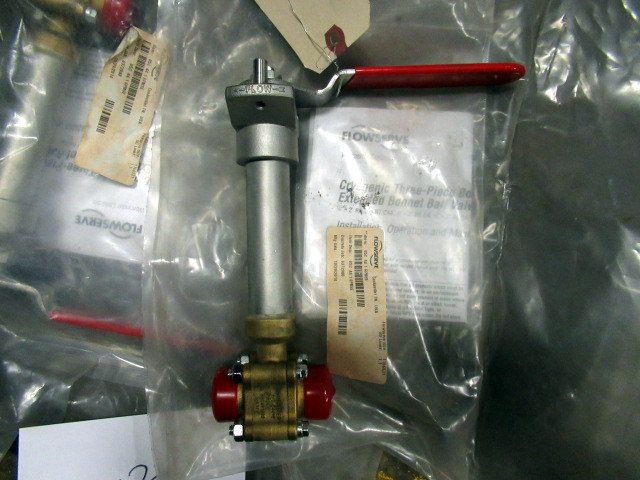lot 661 image: Flowserve 05C 44 1 6PMSE Flow Valves