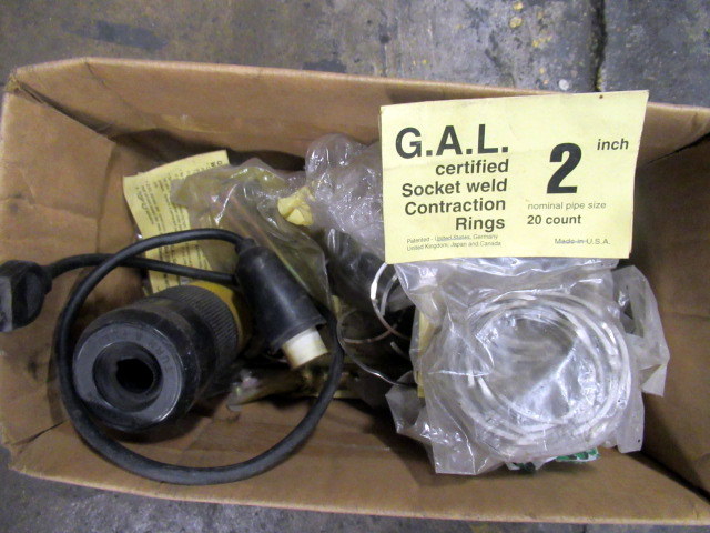 lot 667 image: Contraction Rings And Plugs