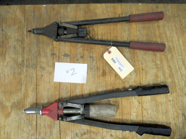 lot 672 image: Rivet Tools