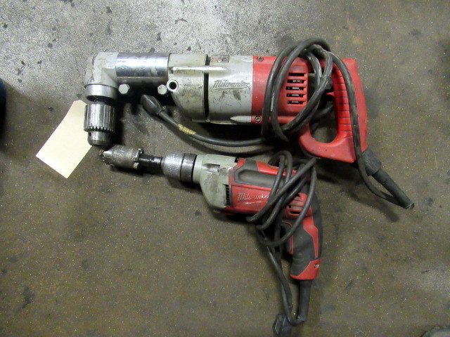 lot 675 image: Milwaukee Power Drills