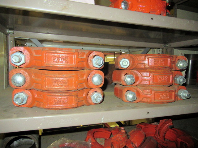 lot 739 image: Gruvlok Pipe Couplings