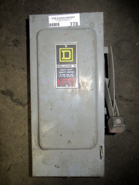 lot 778 image: Square D Breaker Box