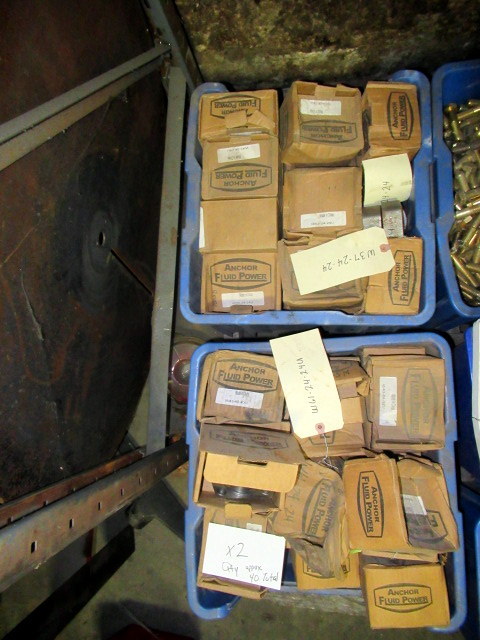 lot 783 image: Anchor Fluid Power Hydraulic Valves