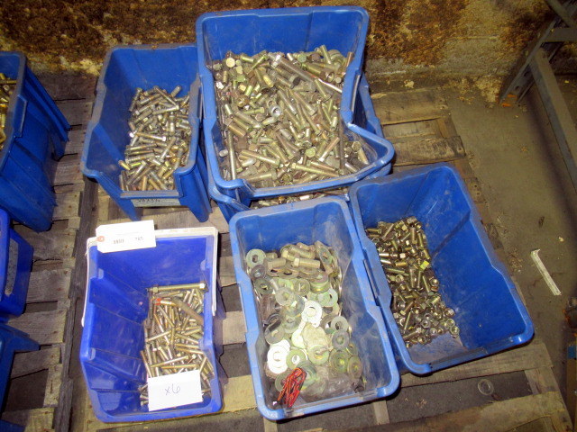lot 785 image: Huge Lot Of High Grade Industrial Hardware
