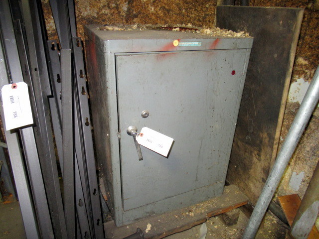 lot 789 image: Cabinet With Contents