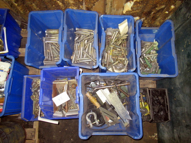 lot 792 image: Huge Lot Of Parts And High Grade Industrial Hardware