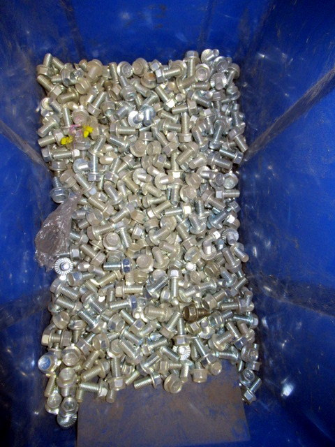 lot 849 image: Tub Of Industrial High Grade Hardware