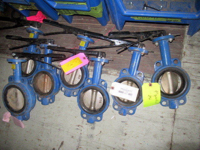 lot 921 image: 4 Butterfly Valves