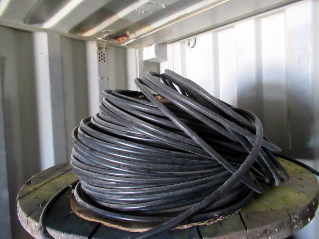 lot 929 image: Spool Of Tubing