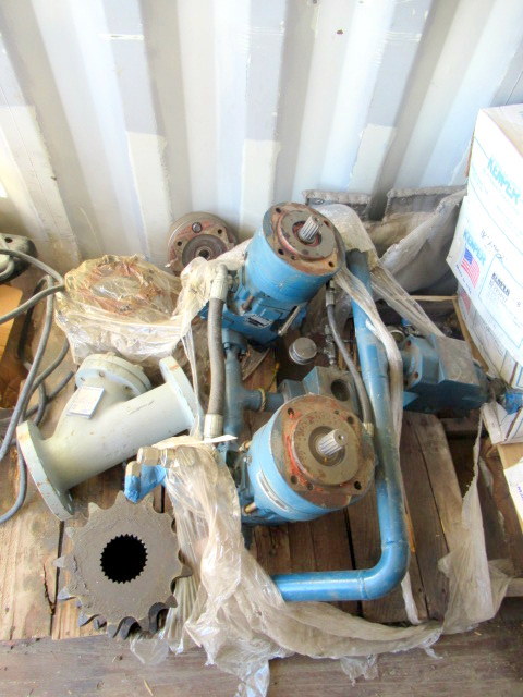 lot 947 image: Parker Hydraulic Pumps V12-060-MS-SV-S-000-D-0 Mico Brakes And Other Parts